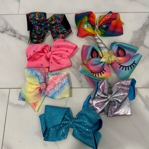 Lot of JoJo bows